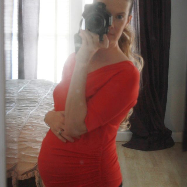 Baby Bump Pics: 20 and 25 Weeks