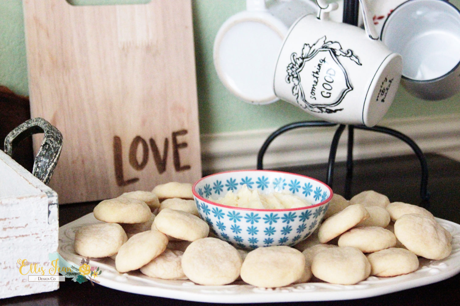 The Easiest Yummy Sugar Cookie Recipe!