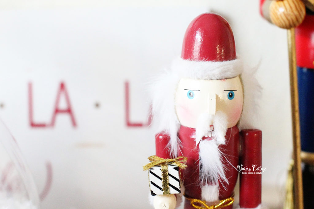 Christmas at Victory Cottage: a Christmas House Tour