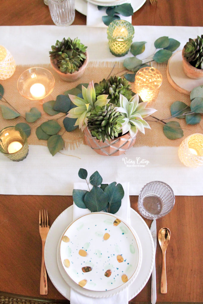 dining room table vignette