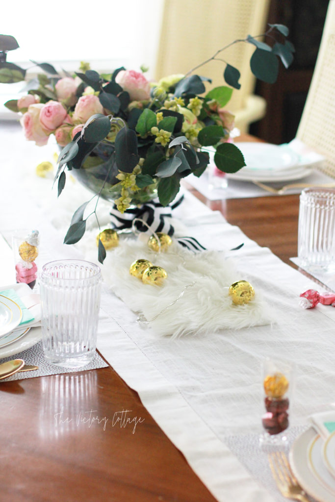 Chic Valentines Tablescape