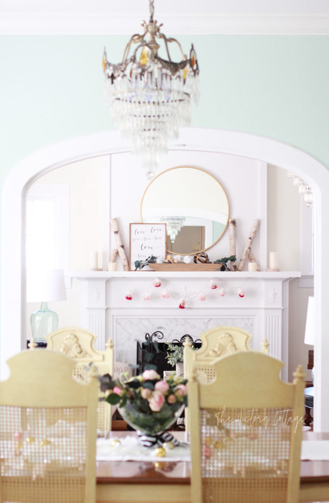 Chic Valentines Tablescape