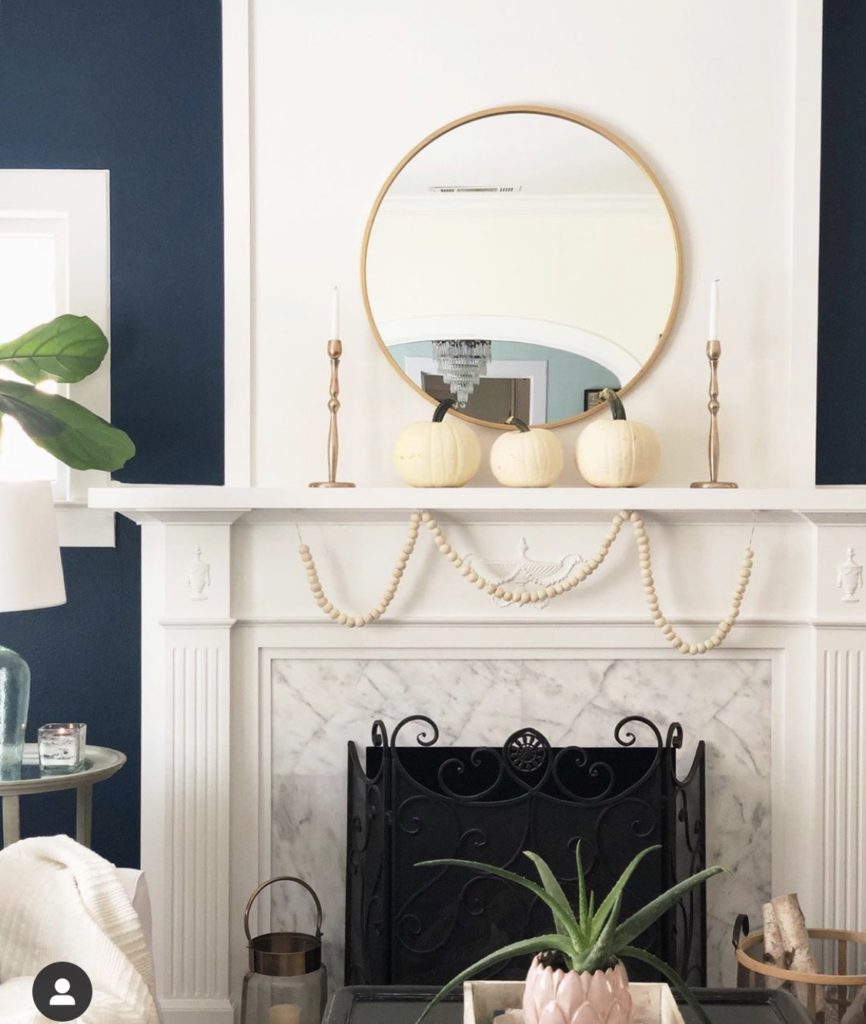 Accent Wall in Valspar Classic Teal